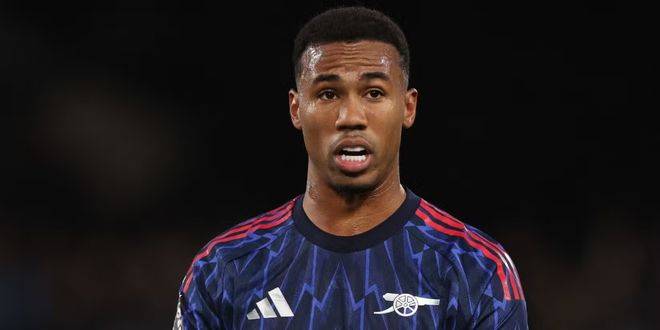 乐动体育-包含阿森纳核心球员被曝转会传闻，引球迷热议，回复方法研究.的词条