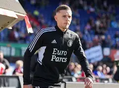 乐动体育-费耶诺德赛前单刀错失德罗巴与70激战IG分钟，巴黎圣日耳曼更衣室发声备战欧冠看傻球迷的简单介绍